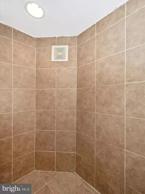 2403 Herkimer St, Baltimore, MD 21230 photo 38