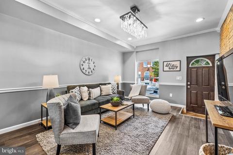 324 S Newkirk St, Baltimore, MD 21224