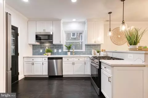 5009 Greenleaf Rd, Baltimore, MD 21210 photo 12