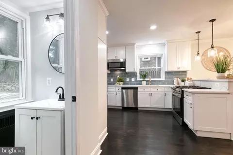 5009 Greenleaf Rd, Baltimore, MD 21210 photo 11