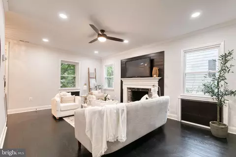 5009 Greenleaf Rd, Baltimore, MD 21210 photo 6
