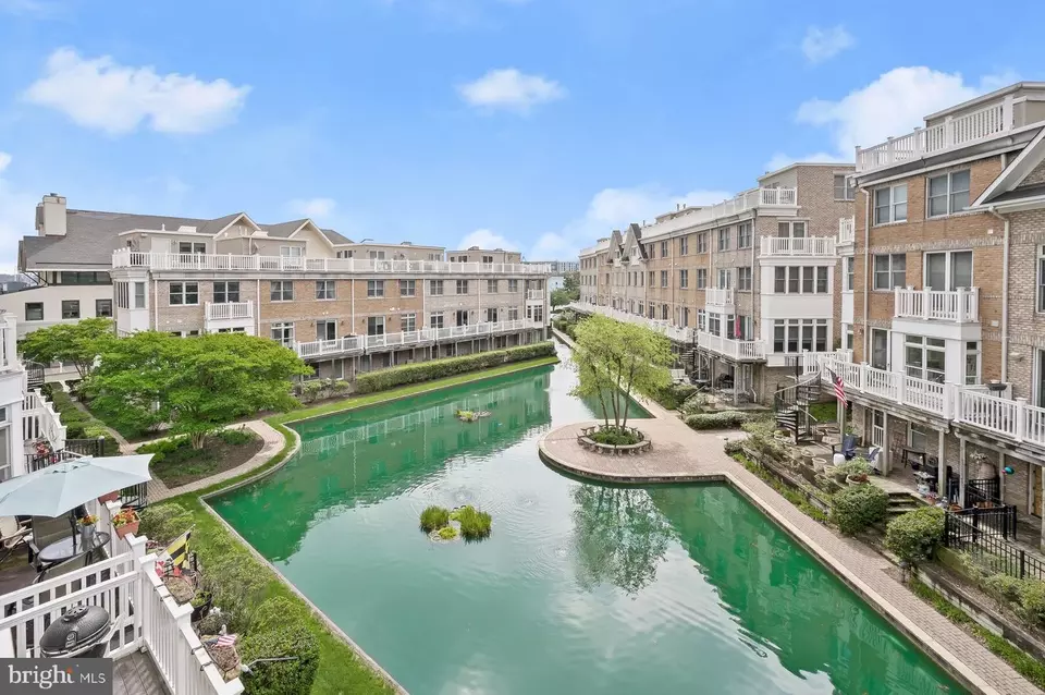  1215 Harbor Island Walk, Baltimore, MD 21230 photo 35