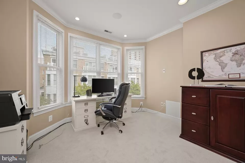  1215 Harbor Island Walk, Baltimore, MD 21230 photo 41