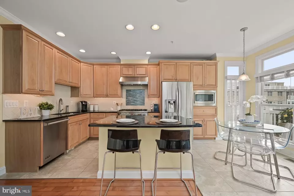  1215 Harbor Island Walk, Baltimore, MD 21230 photo 18