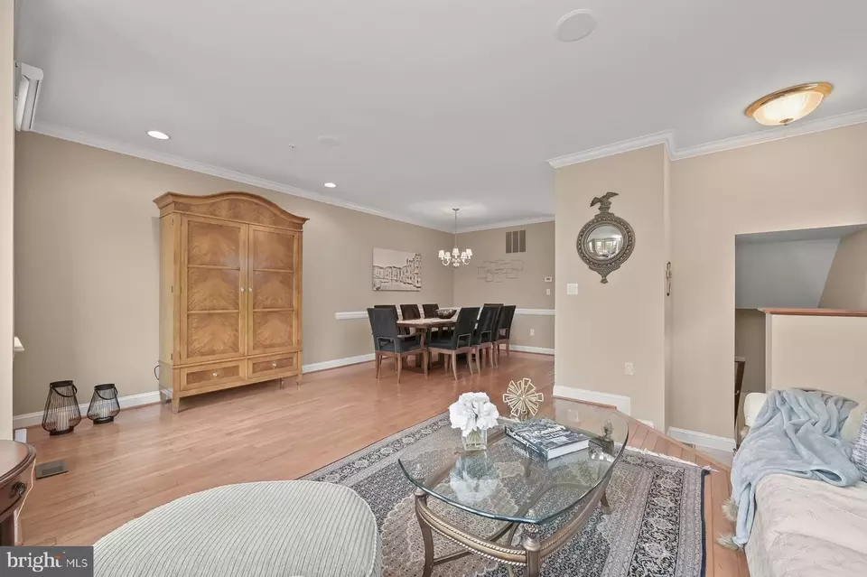  1215 Harbor Island Walk, Baltimore, MD 21230 photo 10