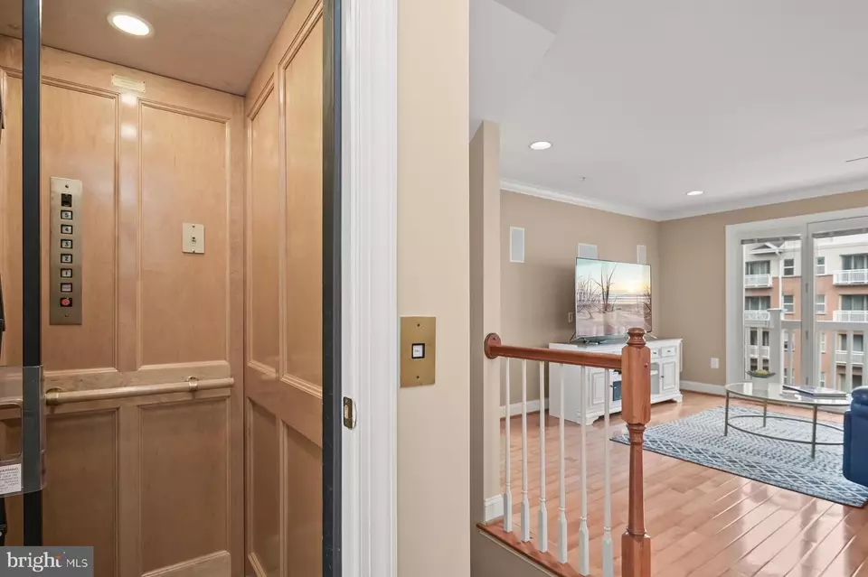  1215 Harbor Island Walk, Baltimore, MD 21230 photo 67