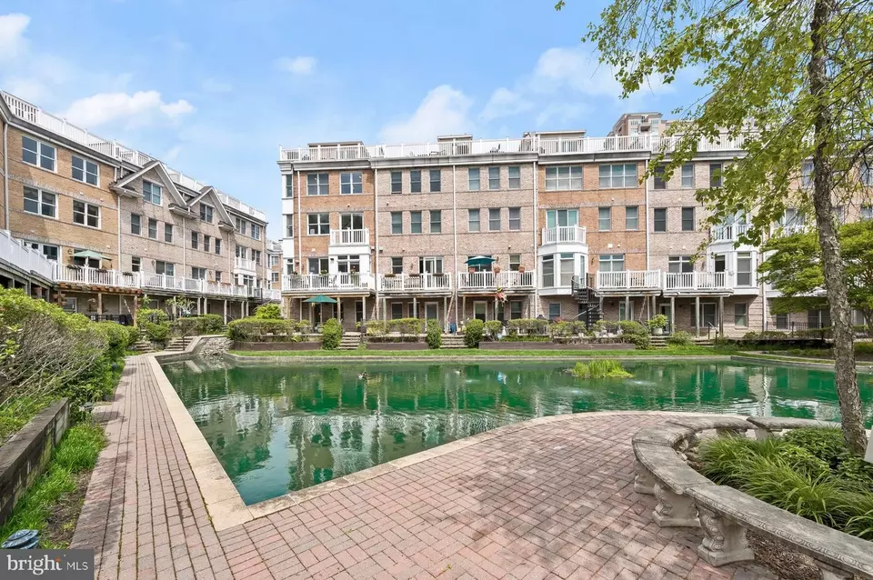  1215 Harbor Island Walk, Baltimore, MD 21230 photo 82