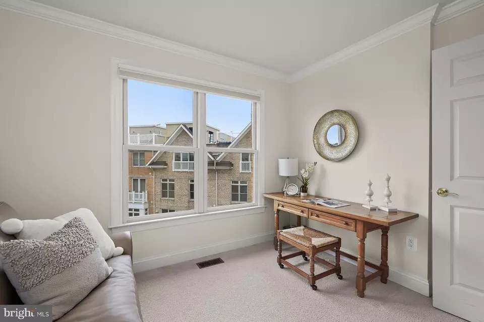  1215 Harbor Island Walk, Baltimore, MD 21230 photo 56