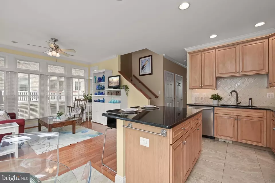  1215 Harbor Island Walk, Baltimore, MD 21230 photo 21