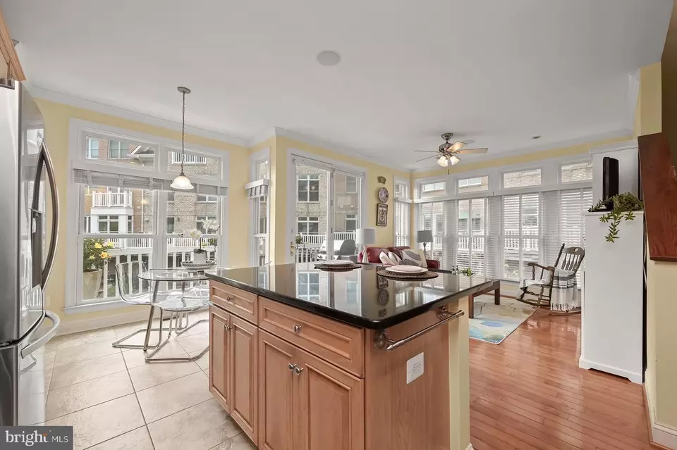  1215 Harbor Island Walk, Baltimore, MD 21230 photo 16