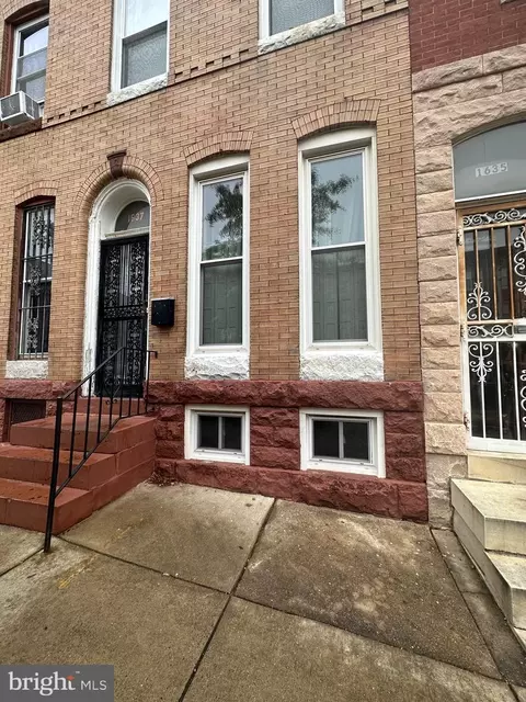 1637 N Caroline St, Baltimore, MD 21213