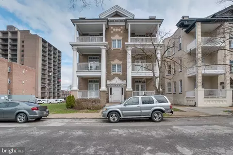 2435 Lakeview Ave, Baltimore, MD 21217
