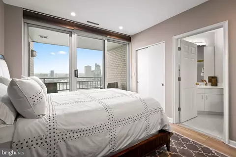 100 Harborview Dr #1701, Baltimore, MD 21230 photo 18