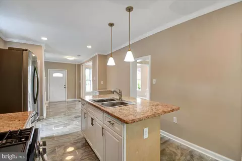 1621 Desoto Rd, Baltimore, MD 21230 photo 19