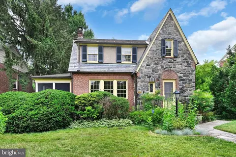 205 E Lake Ave, Baltimore, MD 21212