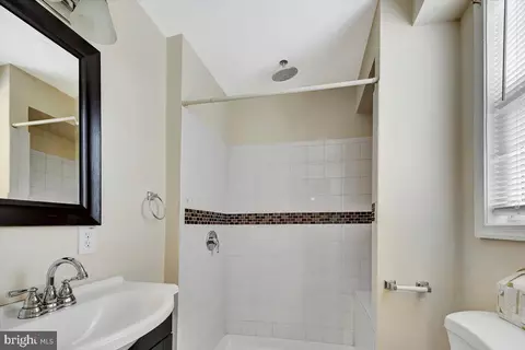 3702 Hamilton Ave, Baltimore, MD 21206 photo 25