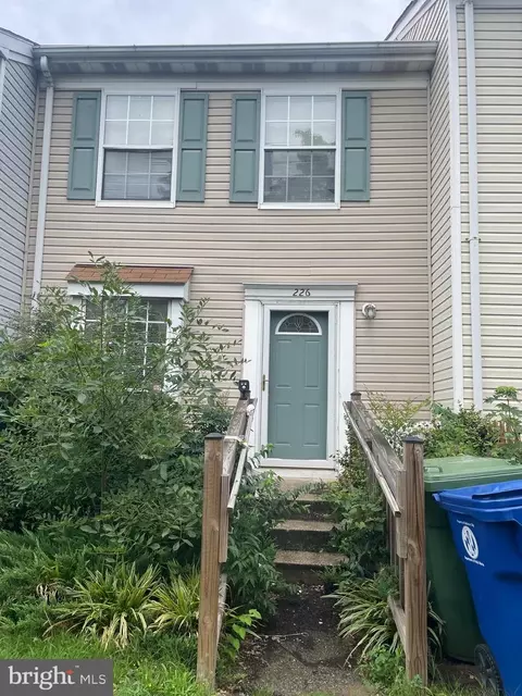 226 Maude Ave, Baltimore Highlands, MD 21225