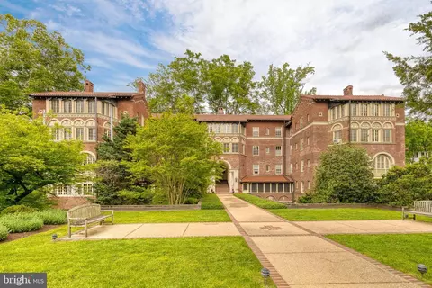 221 Stony Run Ln #H1, Baltimore, MD 21210
