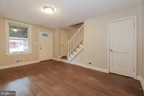 3237 Kentucky Ave, Baltimore, MD 21213 photo 3