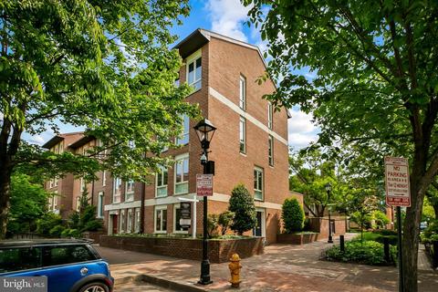 629 S Hanover St S, Baltimore, MD 21230