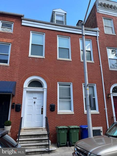 908 Fawn St, Baltimore, MD 21202