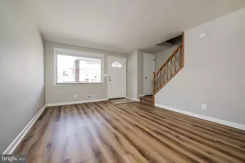 822 Umbra St, Baltimore, MD 21224 photo 2