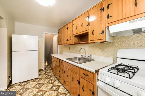 822 Umbra St, Baltimore, MD 21224 photo 5
