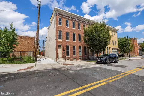 1704 E Chase St, Baltimore, MD 21213 photo 2