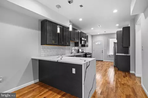 1704 E Chase St, Baltimore, MD 21213 photo 12
