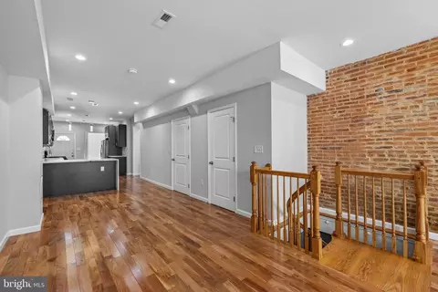 1704 E Chase St, Baltimore, MD 21213 photo 9