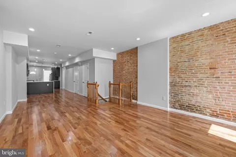 1704 E Chase St, Baltimore, MD 21213 photo 5