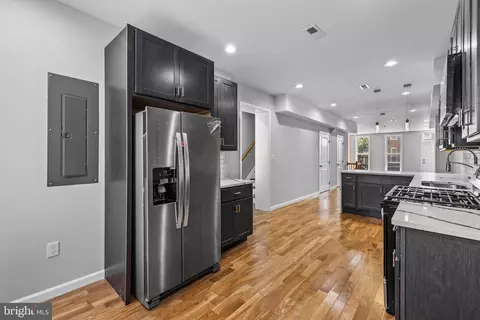 1704 E Chase St, Baltimore, MD 21213 photo 14