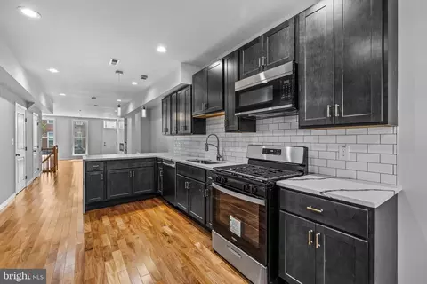 1704 E Chase St, Baltimore, MD 21213 photo 15