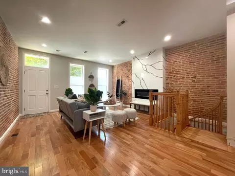 1706 E Chase St, Baltimore, MD 21213 photo 4