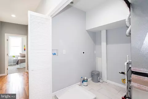 1706 E Chase St, Baltimore, MD 21213 photo 32