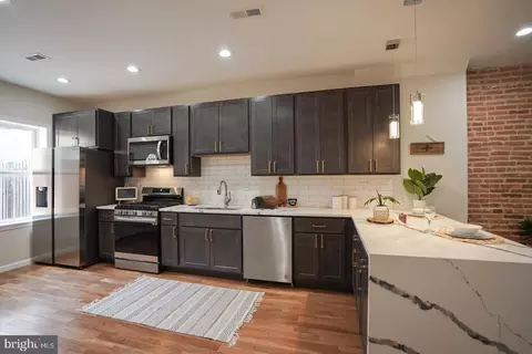 1706 E Chase St, Baltimore, MD 21213 photo 9