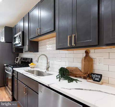 1706 E Chase St, Baltimore, MD 21213 photo 10