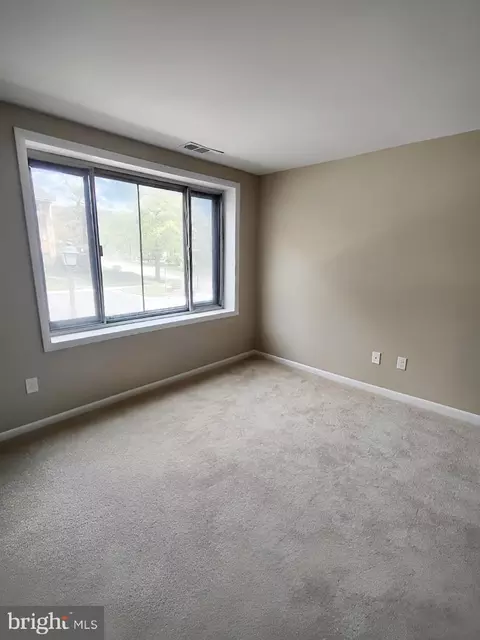 2 Cross Keys Rd #2D, Baltimore, MD 21210 photo 15
