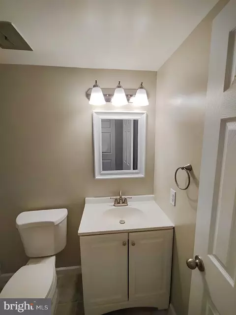 2 Cross Keys Rd #2D, Baltimore, MD 21210 photo 19