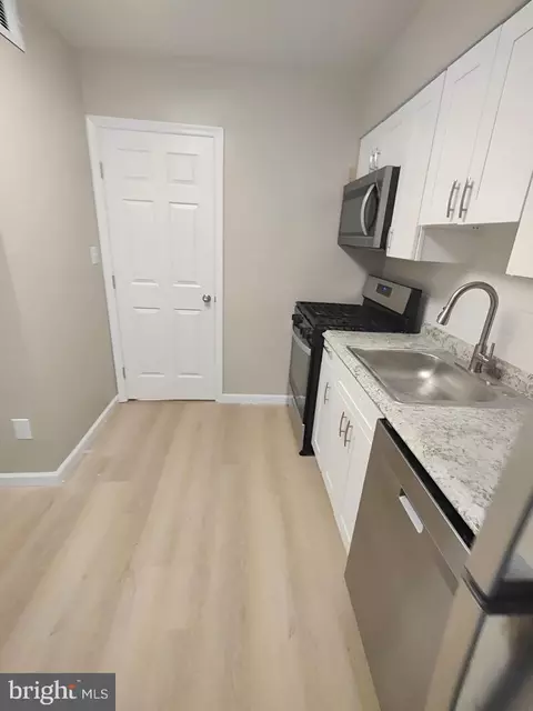 2 Cross Keys Rd #2D, Baltimore, MD 21210 photo 4