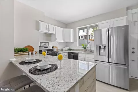 606 E 36th St, Baltimore, MD 21218 photo 14