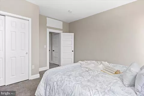 606 E 36th St, Baltimore, MD 21218 photo 20