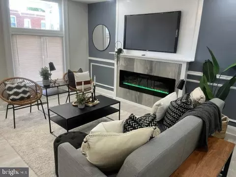 606 E 36th St, Baltimore, MD 21218 photo 4