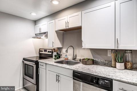 212 Penn St, Baltimore, MD 21230 photo 8