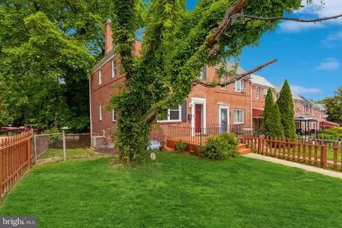 434 Random Rd, Baltimore, MD 21229 photo 4