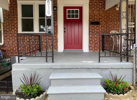 916 Whitmore Ave, Baltimore, MD 21216