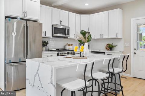 3807 W Cold Spring Ln, Baltimore, MD 21215