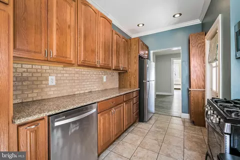 216 S High St, Baltimore, MD 21202 photo 12