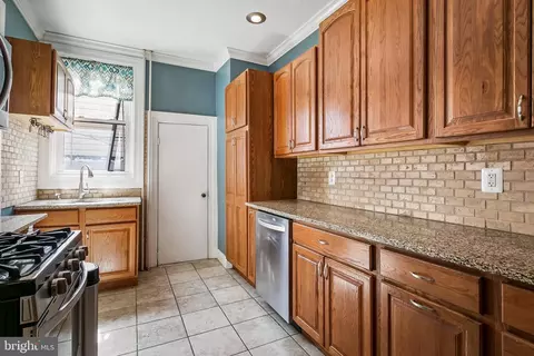 216 S High St, Baltimore, MD 21202 photo 10