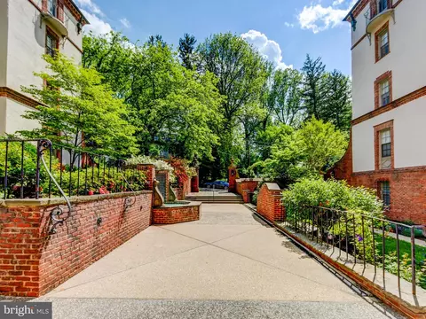 6 Upland Rd #Q-3, Baltimore, MD 21210 photo 11